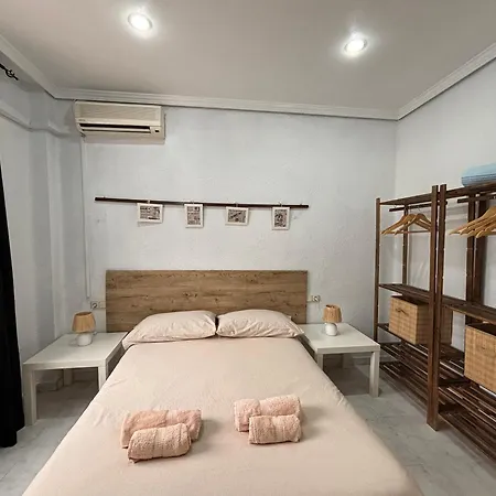 Casa Lumina Laura-valencia فالنسيا